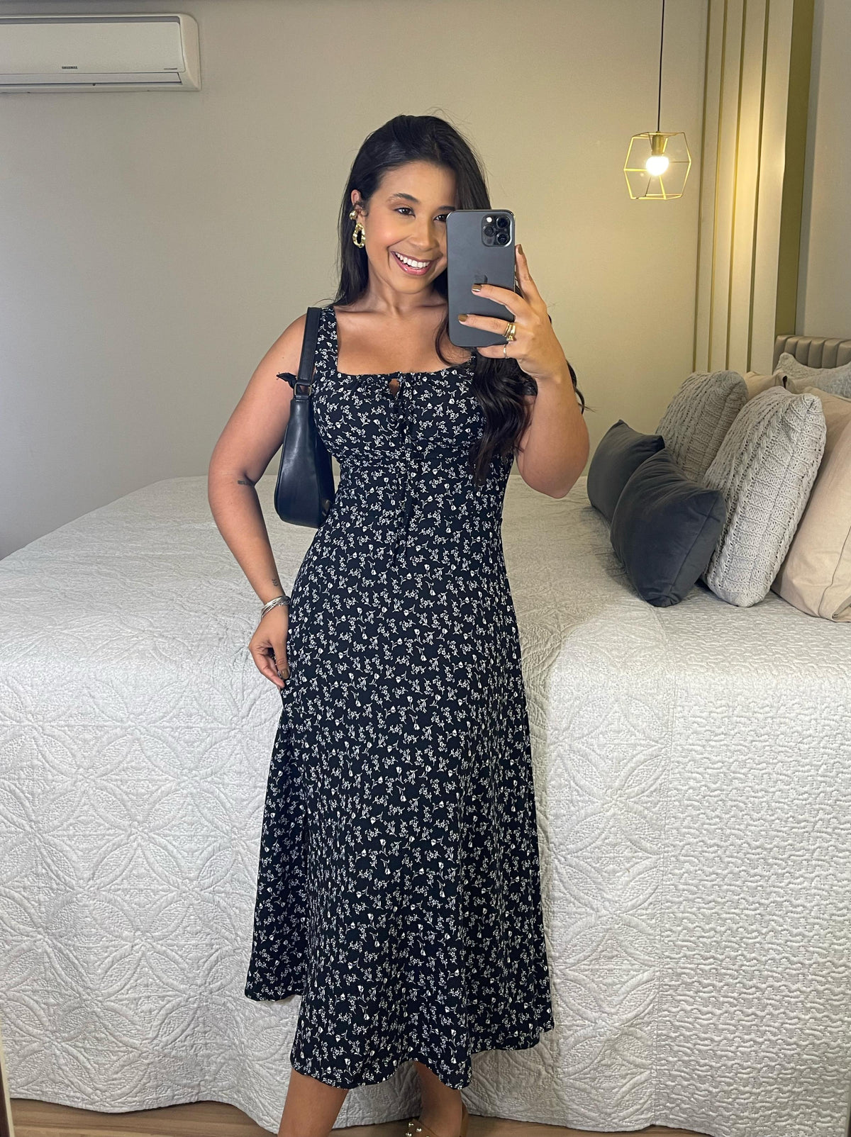 Vestido Lud - MaxMidi com Fenda Lateral