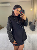 Blazer Luxo – Alfaiataria Premium e Manga Bordada