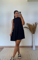 Vestido Lizzie – Malha Premium com Gola Alta