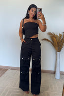 Conjunto Bella - Top e Calça Cargo Estiloso