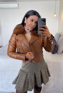 Jaqueta Couro -Gola Pelos Removível