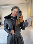 Jaqueta Couro -Gola Pelos Removível